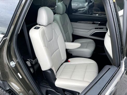Used 2020 Kia Telluride SX image 28