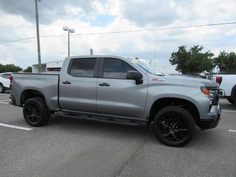 Used 2024 Chevrolet Silverado 1500 Custom Trail Boss AWD/4WD image 2