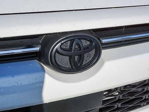 Used 2022 Toyota 4Runner SR5 Premium w/ Moonroof Package image 12