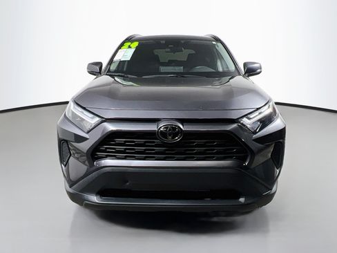 Used 2024 Toyota RAV4 XLE w/ Convenience Package FWD image 11