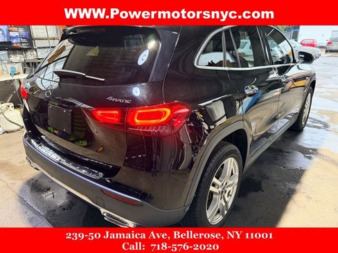 Used 2021 Mercedes-Benz GLA 250 4MATIC w/ Premium Package image 6