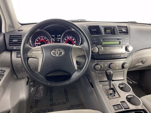 Used 2010 Toyota Highlander 4WD image 14
