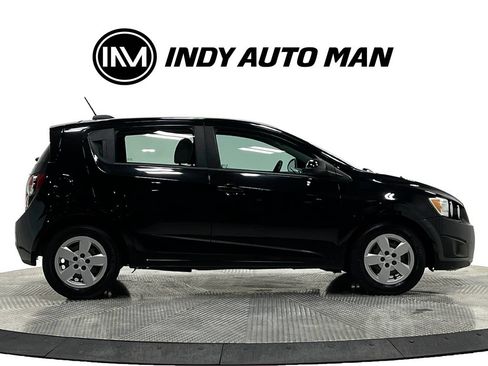 Used 2016 Chevrolet Sonic LS FWD image 3