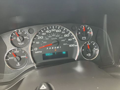 Used 2015 Chevrolet Express 3500 LT w/ LT Preferred Equipment Group image 12