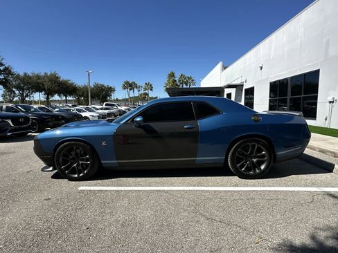 Used 2021 Dodge Challenger R/T Scat Pack image 3