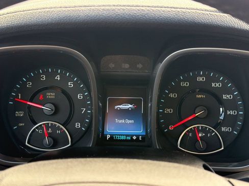 Used 2014 Chevrolet Malibu LT FWD image 24