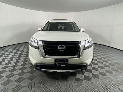 Certified 2024 Nissan Pathfinder SL w/ SL Premium Package