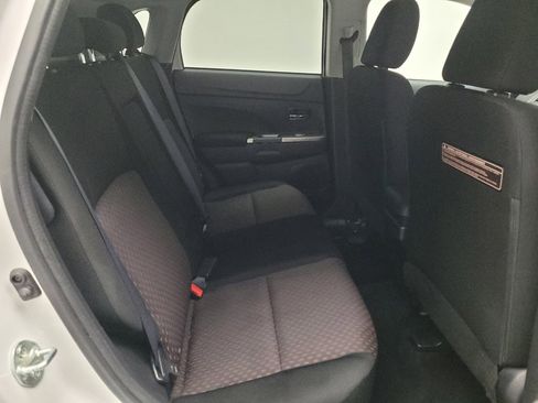 Used 2018 Mitsubishi Outlander Sport ES image 19