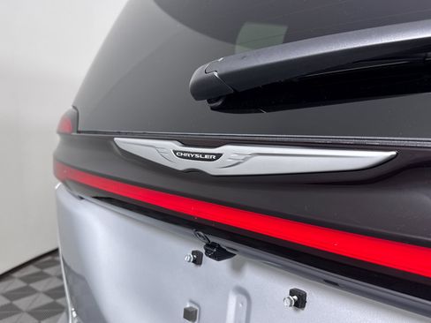 New 2026 Chrysler Pacifica Select image 23