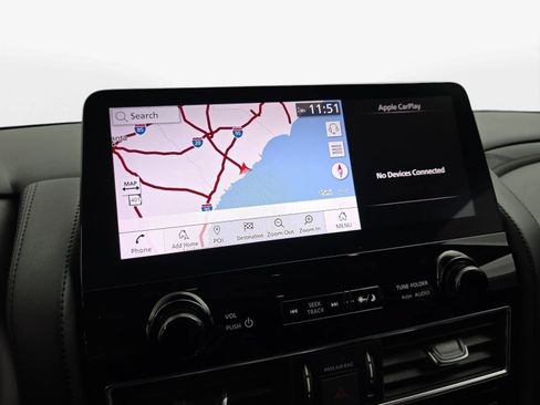 Used 2024 Nissan Armada SV AWD/4WD image 19