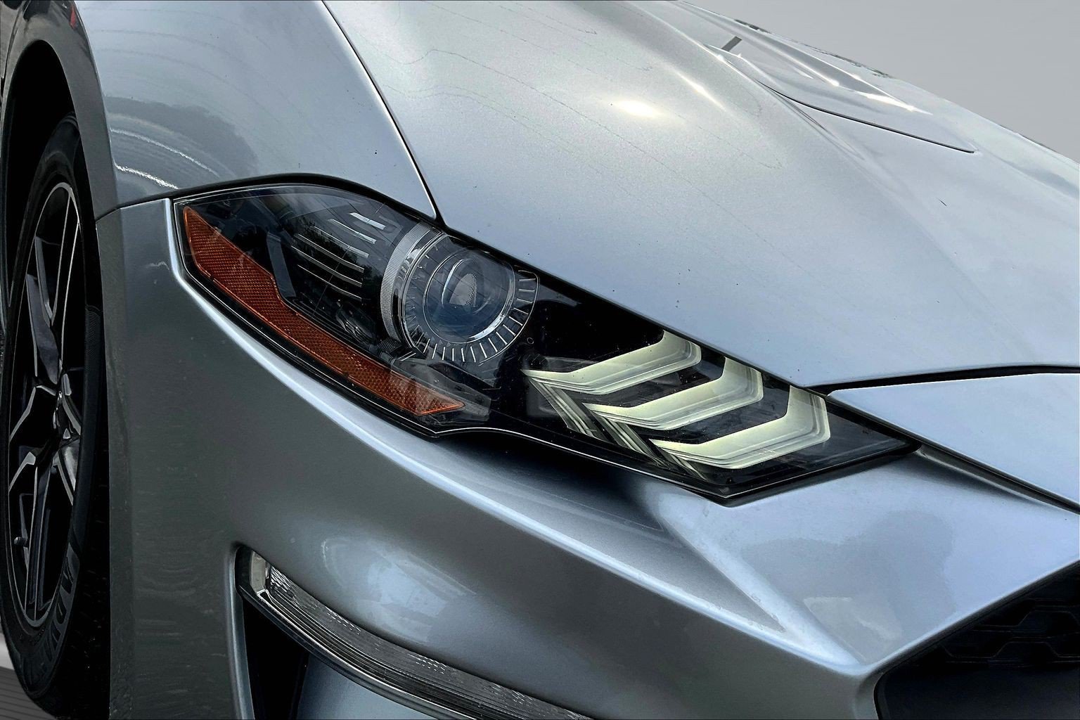 Used 2022 Ford Mustang Premium RWD image 26