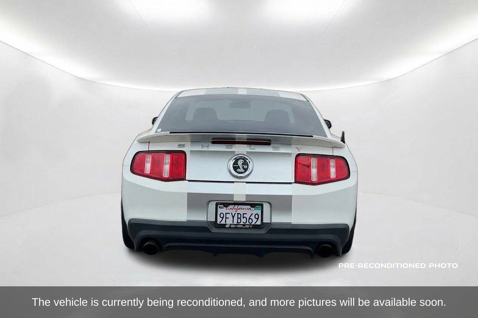 Used 2012 Ford Mustang Shelby GT500 w/ SVT Performance Pkg RWD image 7