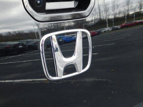 Used 2023 Honda Ridgeline Black Edition image 5