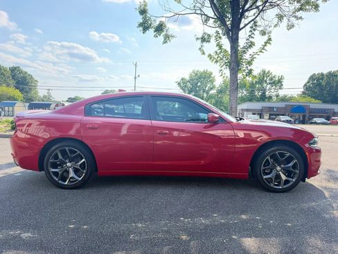 Used 2015 Dodge Charger SXT w/ Plus Group RWD image 7