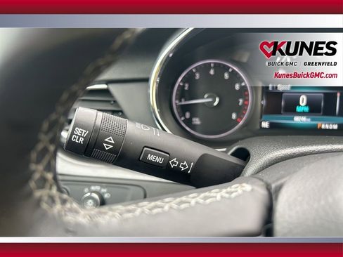 Used 2018 Buick Encore Preferred image 27