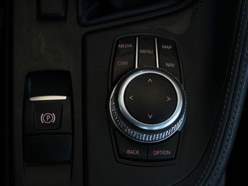 Used 2018 BMW X1 sDrive28i FWD image 25