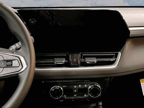 New 2026 Chevrolet TrailBlazer LT w/ Convenience Package image 6