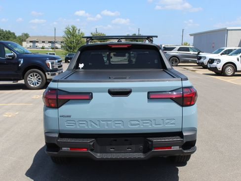 Used 2023 Hyundai Santa Cruz SEL w/ Activity Package FWD image 5