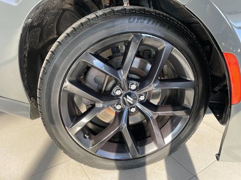 Used 2019 Dodge Charger R/T w/ Driver Confidence Group image 9