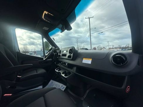 New 2026 Mercedes-Benz Sprinter 3500 image 19