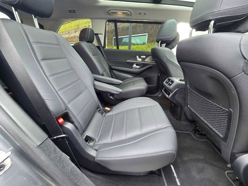 Used 2026 Mercedes-Benz GLS 450 4MATIC image 13