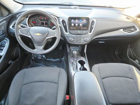 Used 2020 Chevrolet Malibu LS w/ Driver Confidence Package II image 10