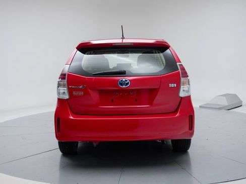 Used 2016 Toyota Prius V Two FWD image 8