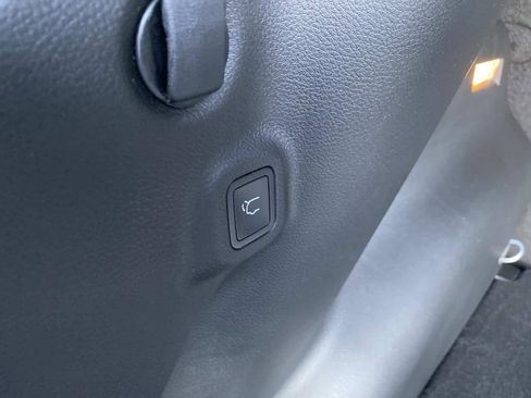 New 2026 Jeep Compass Limited image 5