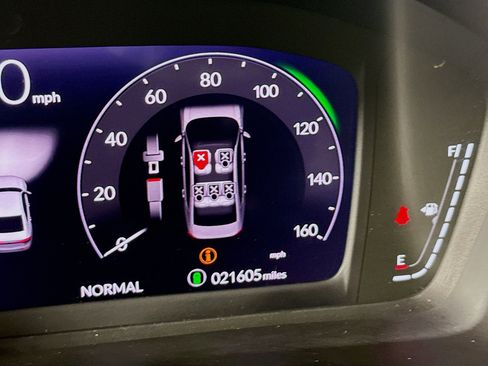 Certified 2025 Honda Accord Sport image 11