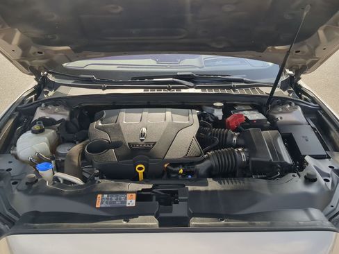 Used 2019 Lincoln Continental Reserve image 25