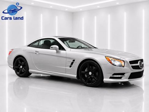 Used 2014 Mercedes-Benz SL 550 image 2