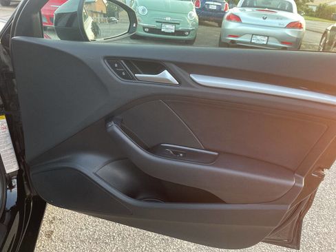 Used 2015 Audi A3 1.8T Premium image 40