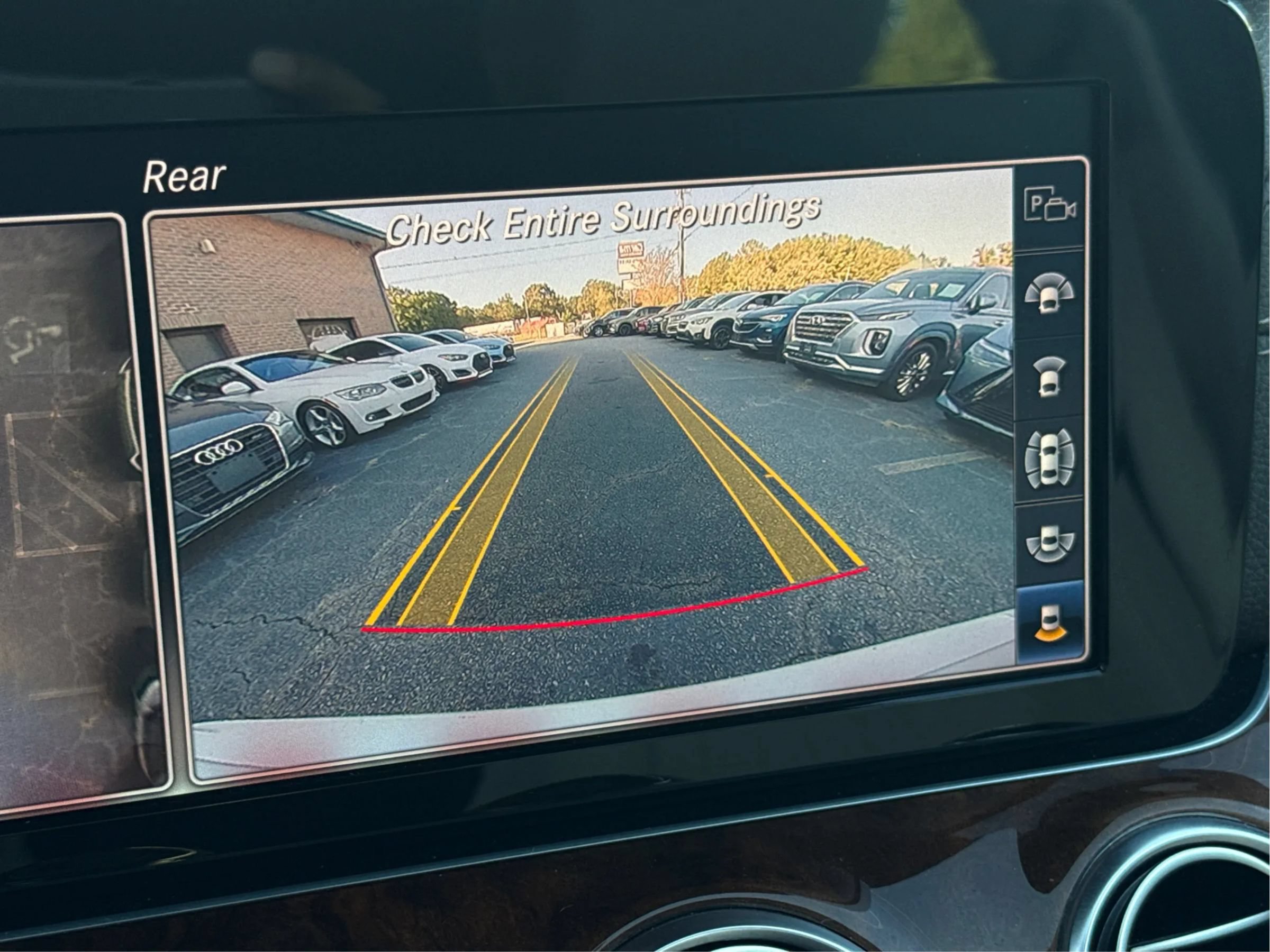 Used 2019 Mercedes-Benz E 450 4MATIC Wagon image 13