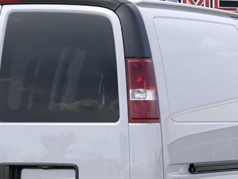 New 2026 GMC Savana 2500 w/ Driver Convenience Package RWD image 11