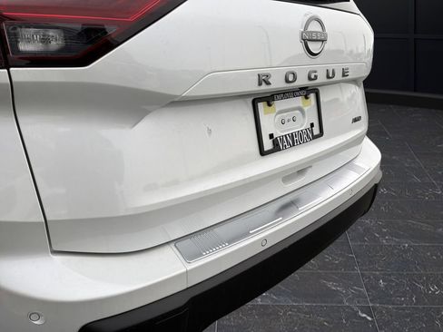 New 2026 Nissan Rogue SV image 32