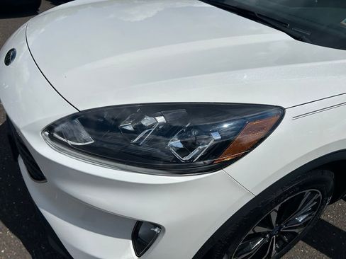 Certified 2022 Ford Escape SEL w/ SEL Stealth AWD Package image 41