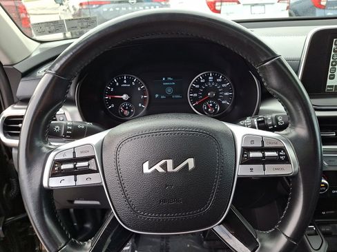 Used 2022 Kia Telluride S image 20