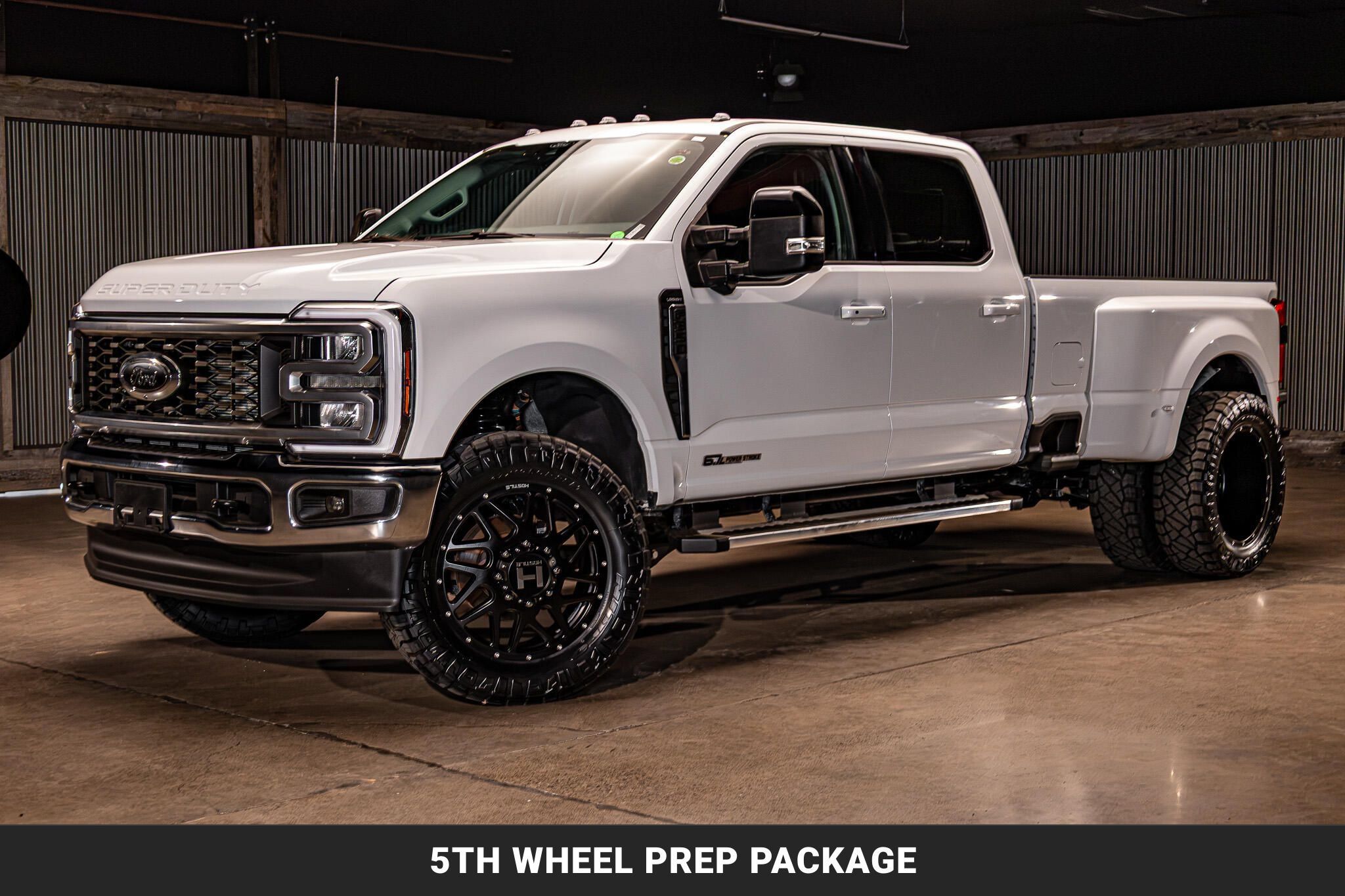 Used 2026 Ford F350 Lariat AWD/4WD image 5