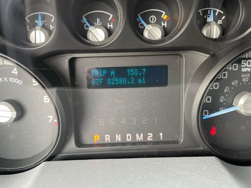 Used 2014 Ford F250 XL w/ Power Equipment Group AWD/4WD image 12