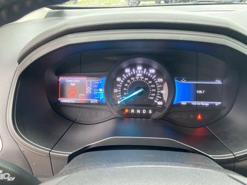 Used 2024 Ford Edge SEL w/ Convenience Package image 18