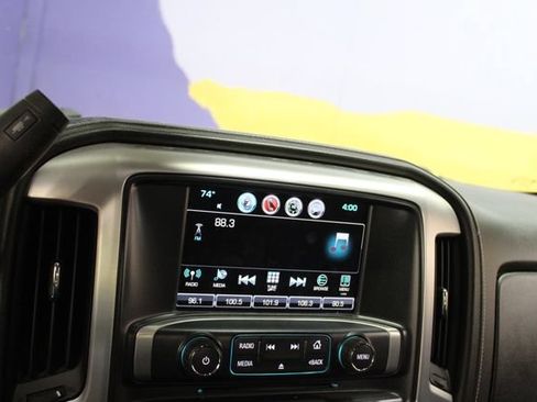 Used 2017 GMC Sierra 1500 SLE AWD/4WD image 19