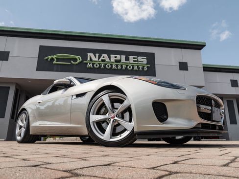 Used 2020 Jaguar F-TYPE Coupe image 5