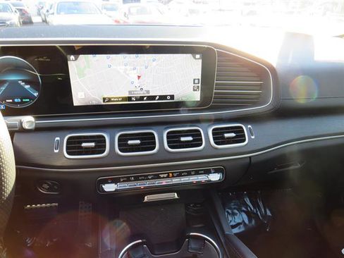 Certified 2023 Mercedes-Benz GLS 580 4MATIC image 14