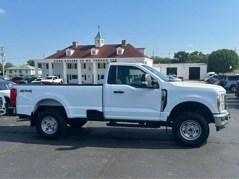 Used 2026 Ford F250 XL w/ XL Off-Road Package AWD/4WD image 4