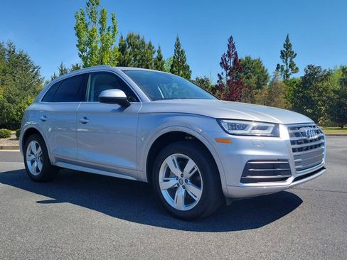 Used 2018 Audi Q5 2.0T Premium Plus image 3