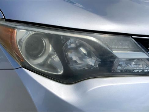 Used 2015 Toyota RAV4 LE FWD image 27