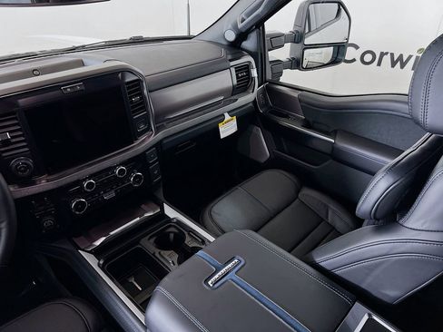 New 2026 Ford F250 Platinum w/ Tremor Off-Road Package image 28