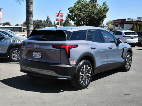 Used 2024 Chevrolet Blazer EV LT AWD/4WD image 8
