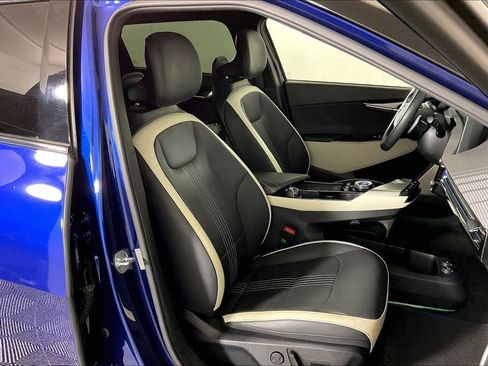 Used 2022 Kia EV6 GT-Line AWD/4WD image 6