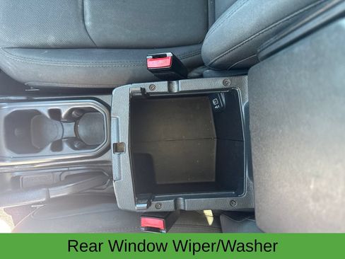 Used 2023 Jeep Wrangler Unlimited Sport AWD/4WD image 25